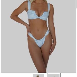 Divinoseas Ana de Breteña Tropical Blue top and bottoms XS